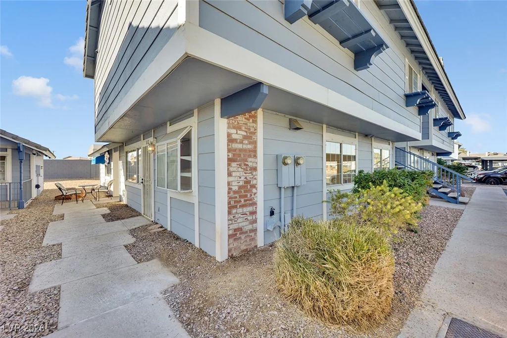 5841 Medallion, Las Vegas, NV 89122