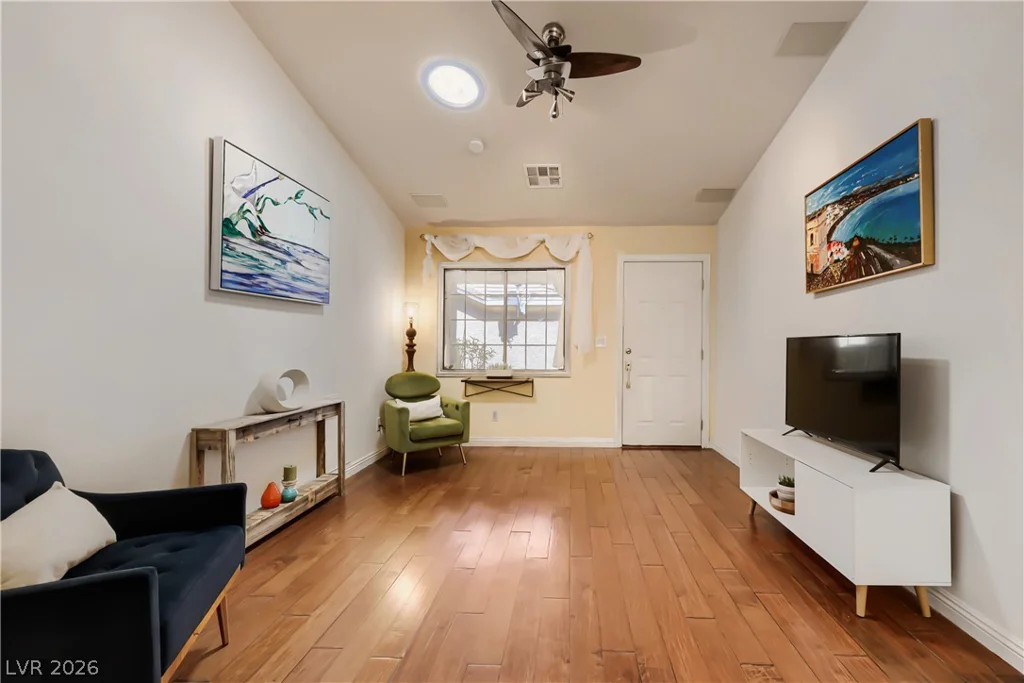 8543 Lakota, Las Vegas, NV 89123
