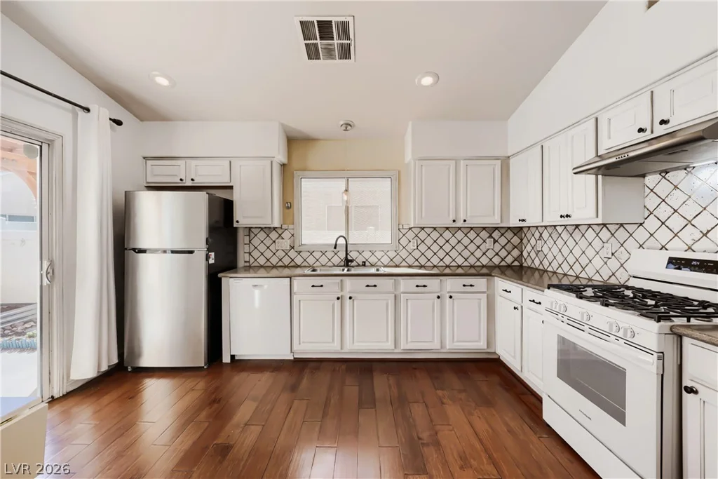 8543 Lakota, Las Vegas, NV 89123