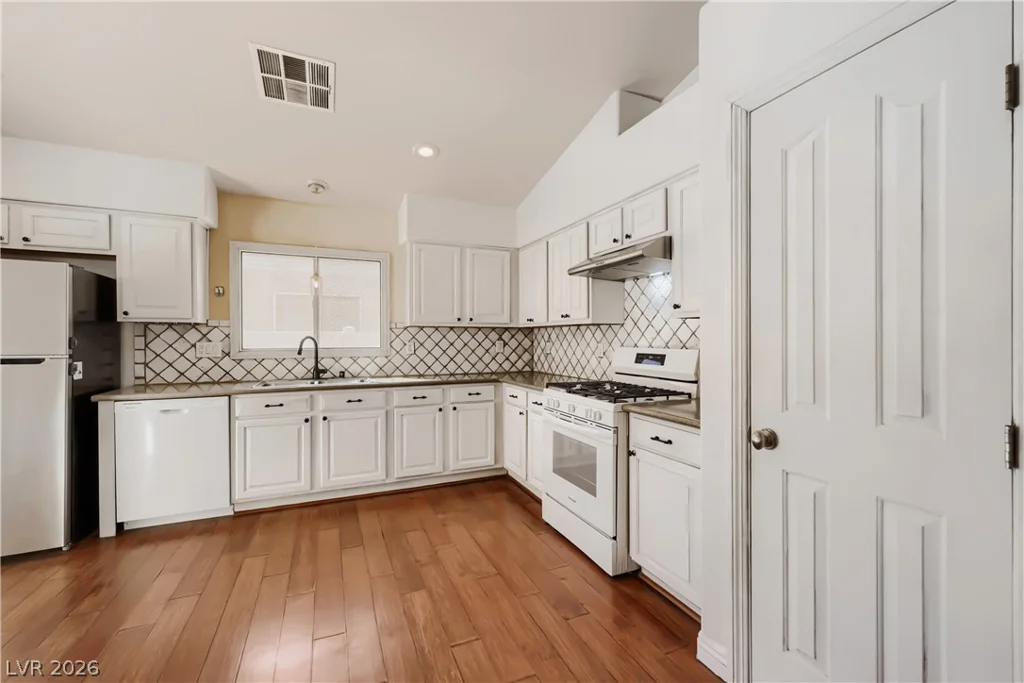 8543 Lakota, Las Vegas, NV 89123
