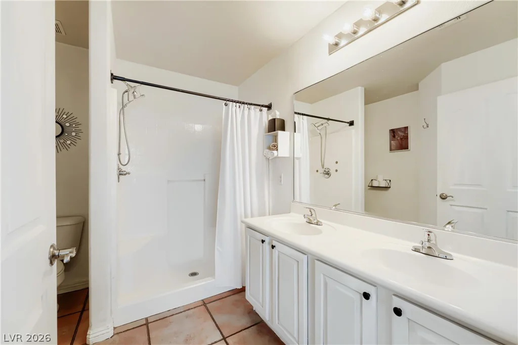 8543 Lakota, Las Vegas, NV 89123