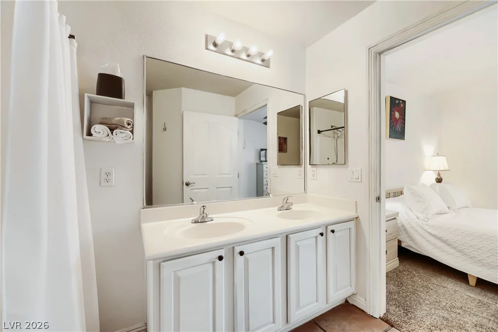 8543 Lakota, Las Vegas, NV 89123