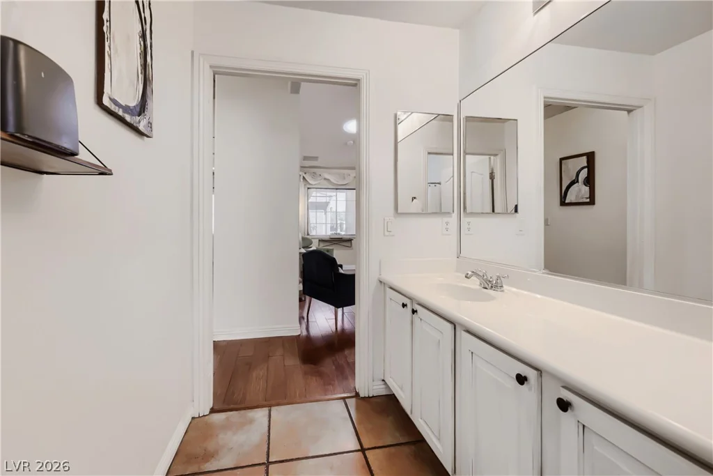 8543 Lakota, Las Vegas, NV 89123