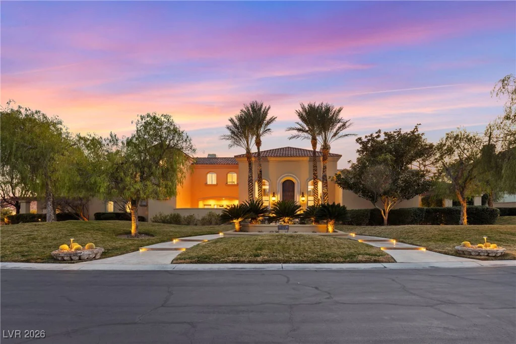 9001 Emerald Hill, Las Vegas, NV 89117