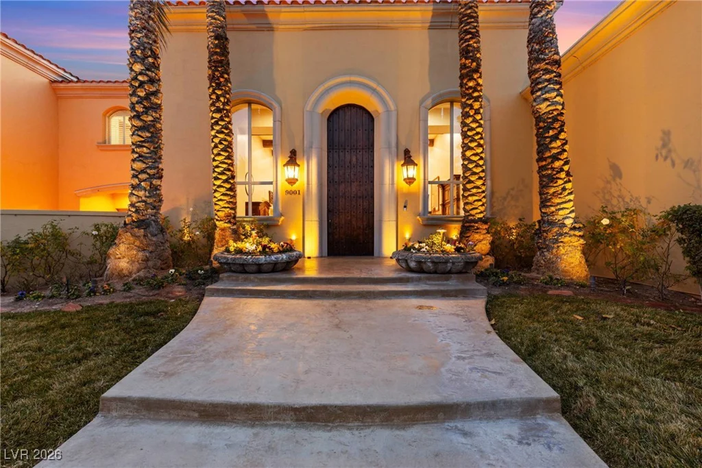 9001 Emerald Hill, Las Vegas, NV 89117