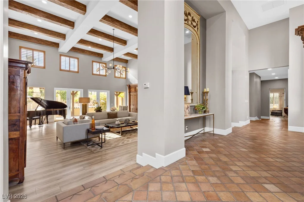 9001 Emerald Hill, Las Vegas, NV 89117
