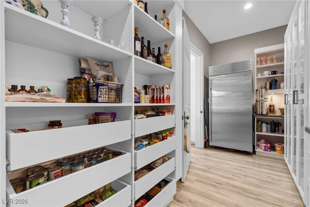 9001 Emerald Hill, Las Vegas, NV 89117