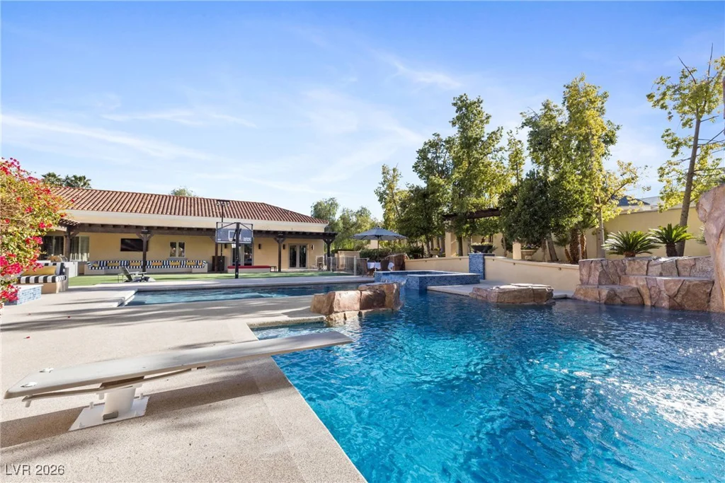 9001 Emerald Hill, Las Vegas, NV 89117