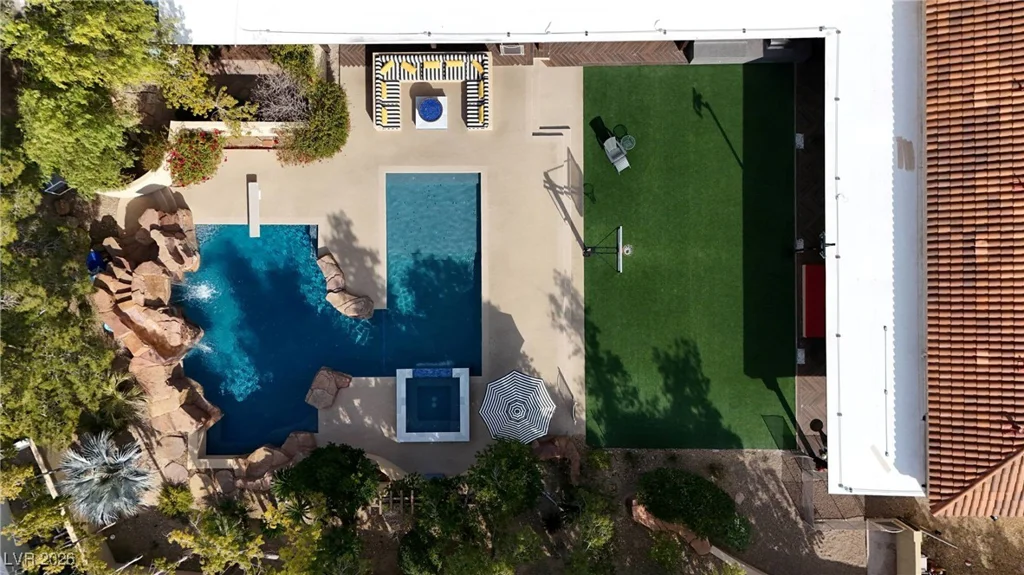 9001 Emerald Hill, Las Vegas, NV 89117