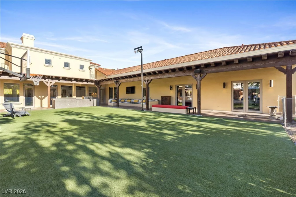 9001 Emerald Hill, Las Vegas, NV 89117