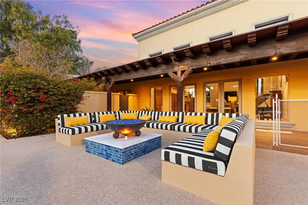 9001 Emerald Hill, Las Vegas, NV 89117