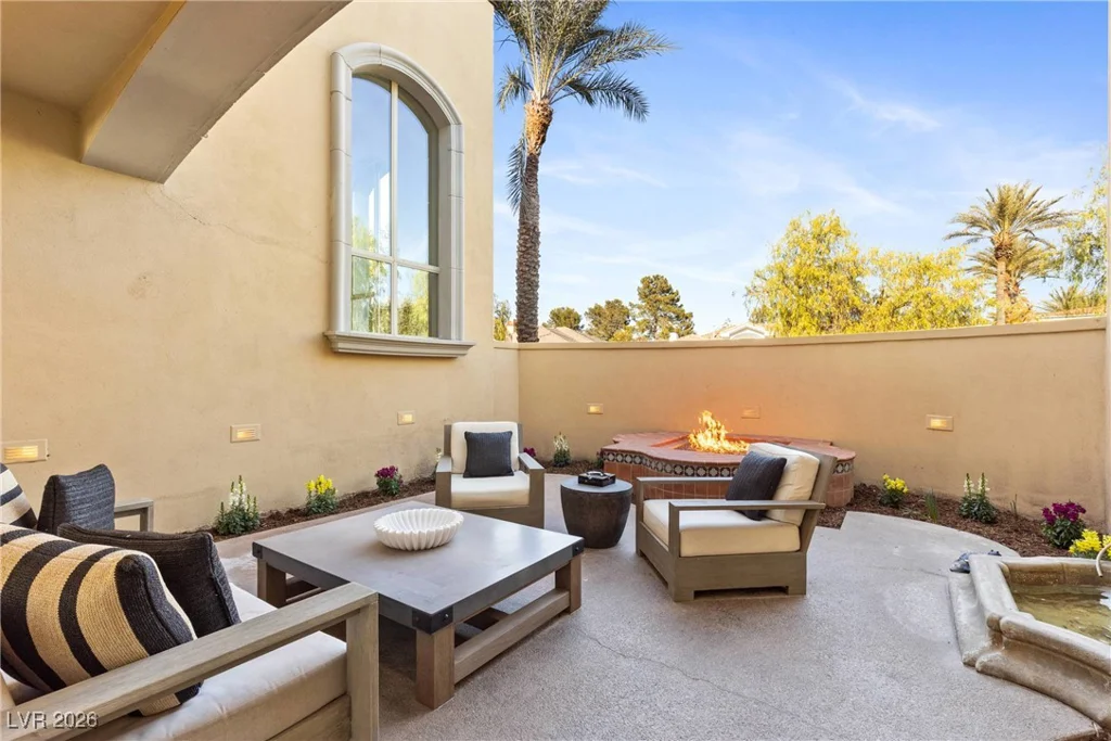 9001 Emerald Hill, Las Vegas, NV 89117