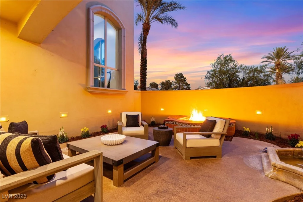 9001 Emerald Hill, Las Vegas, NV 89117