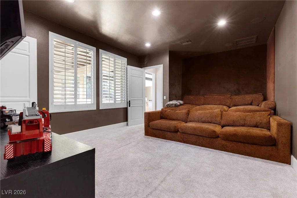 9001 Emerald Hill, Las Vegas, NV 89117