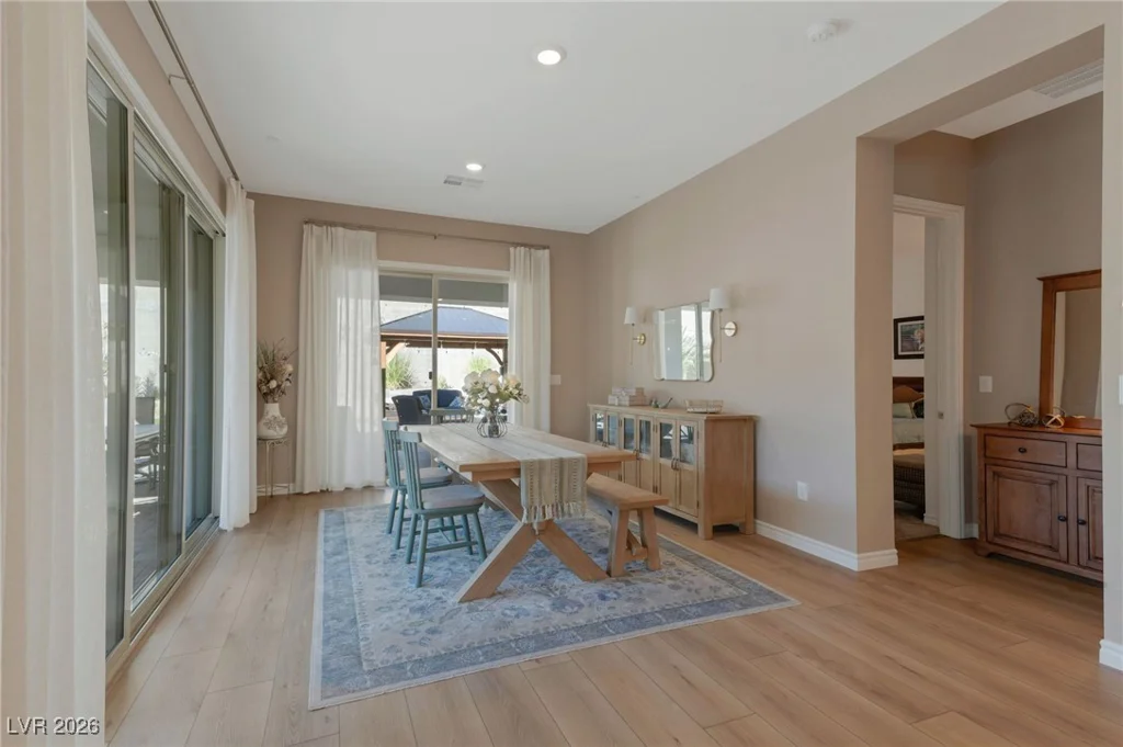 965 Tony Willis, Las Vegas, NV 89138