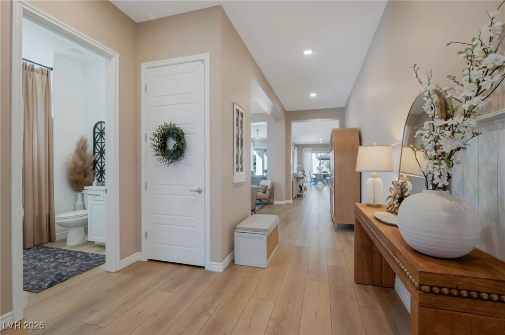 965 Tony Willis, Las Vegas, NV 89138