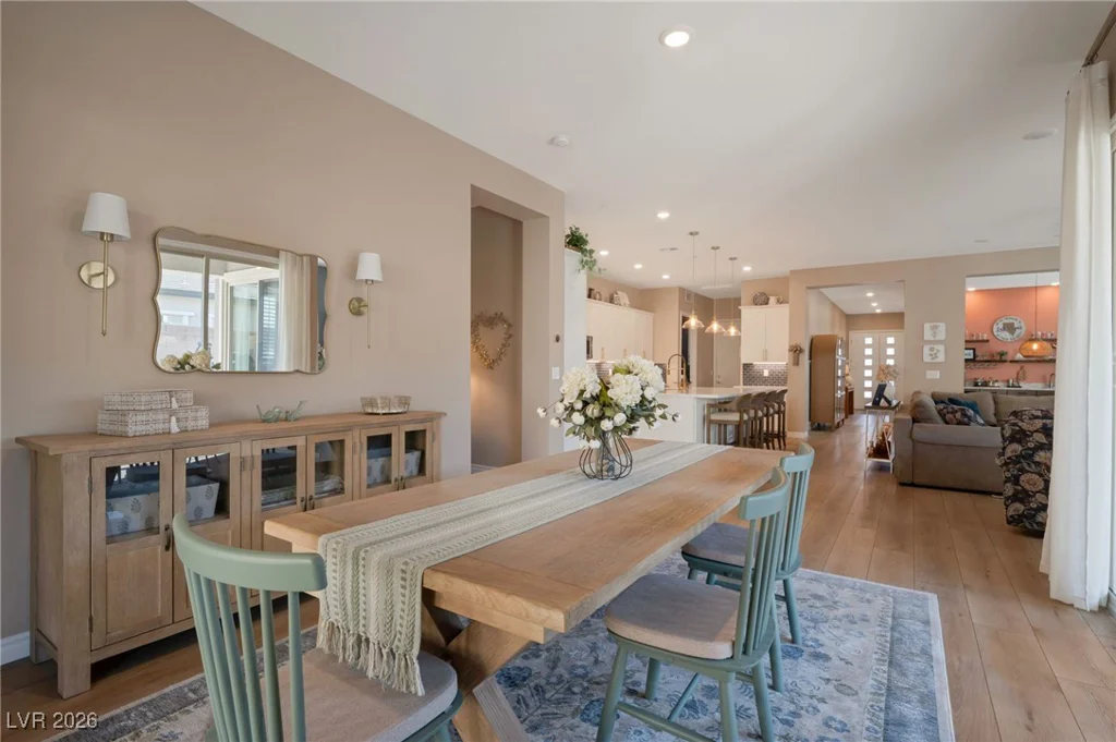 965 Tony Willis, Las Vegas, NV 89138
