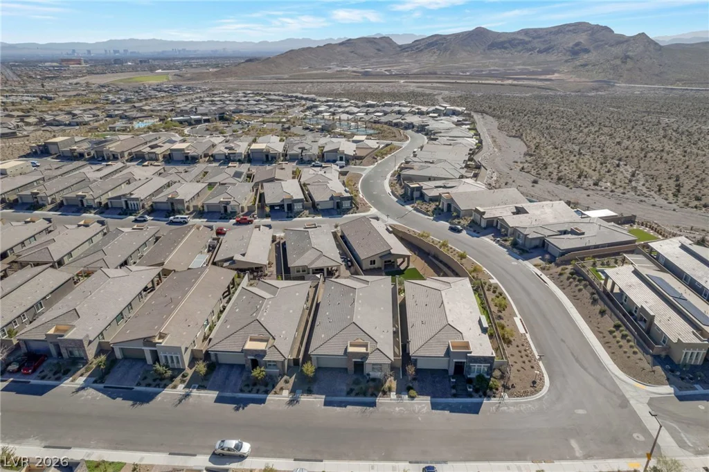 965 Tony Willis, Las Vegas, NV 89138