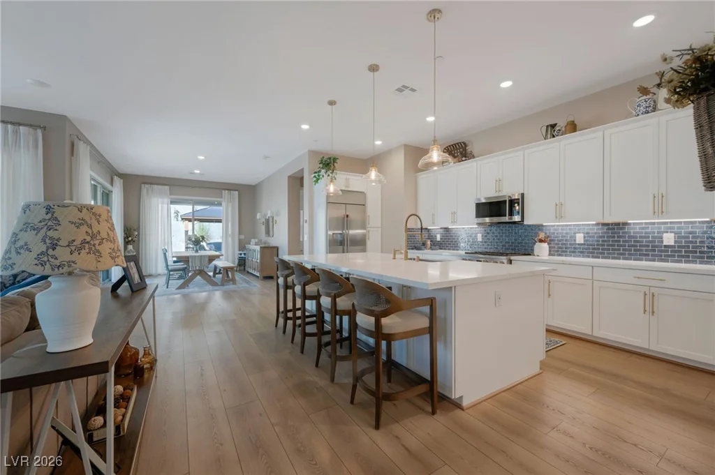 965 Tony Willis, Las Vegas, NV 89138