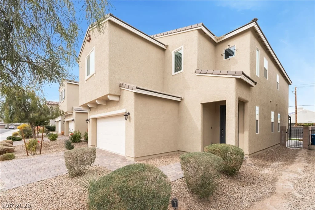 1628 Game Garden, North Las Vegas, NV 89031