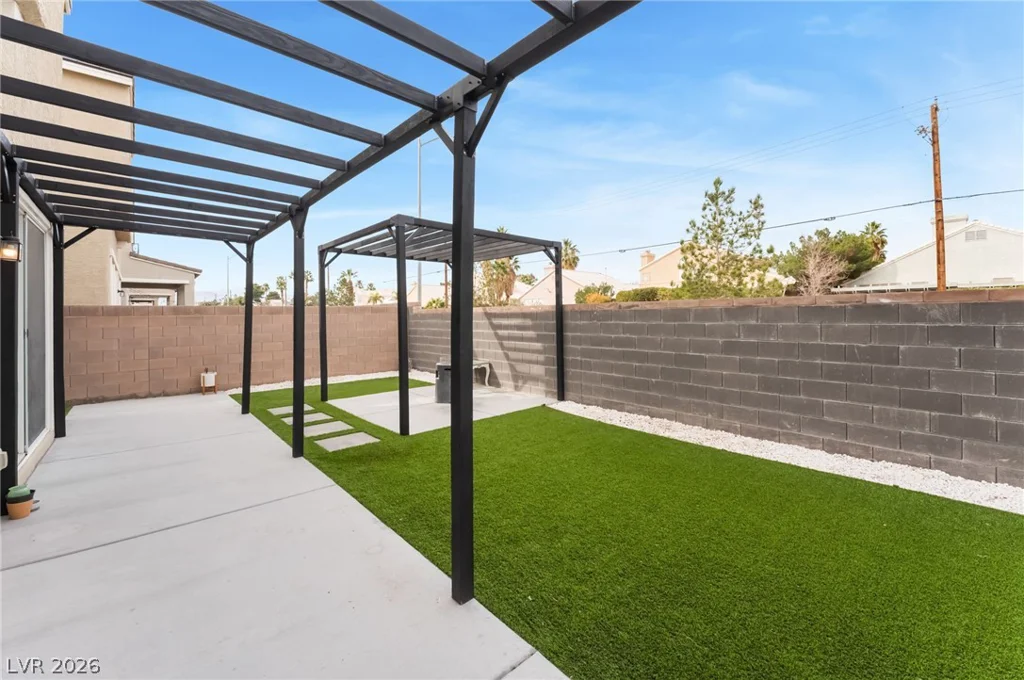 1628 Game Garden, North Las Vegas, NV 89031