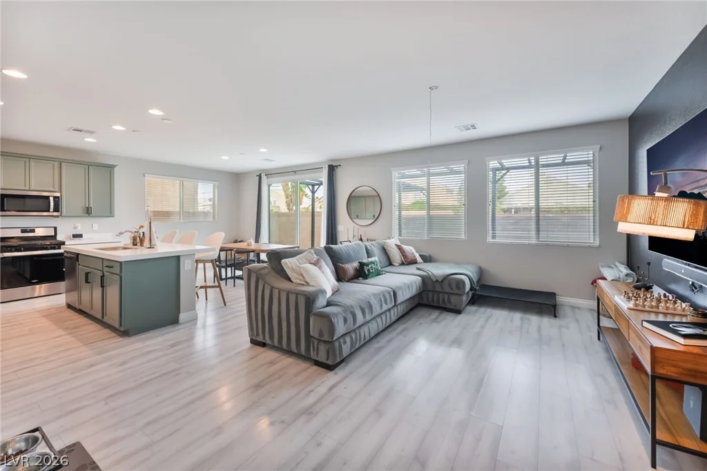 1628 Game Garden, North Las Vegas, NV 89031