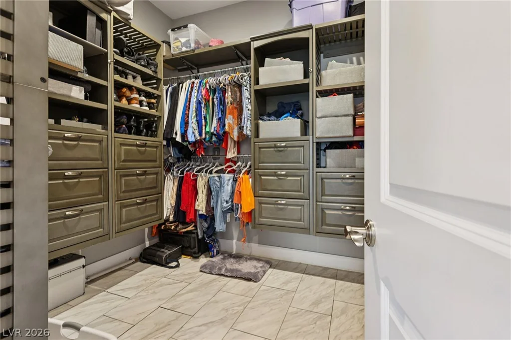 2341 Martinique, Henderson, NV 89044