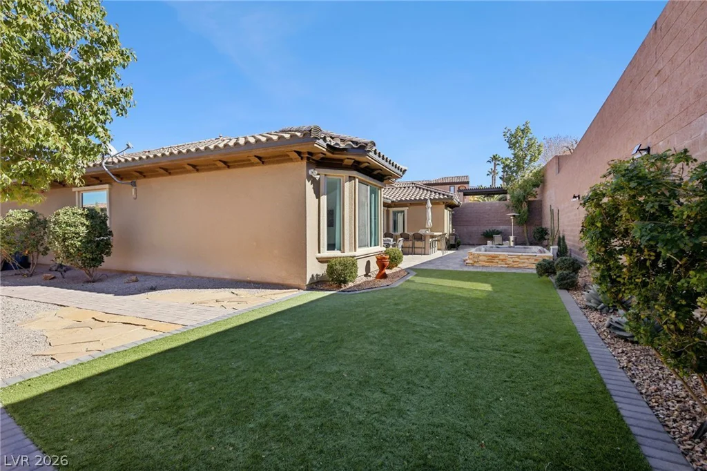 2341 Martinique, Henderson, NV 89044