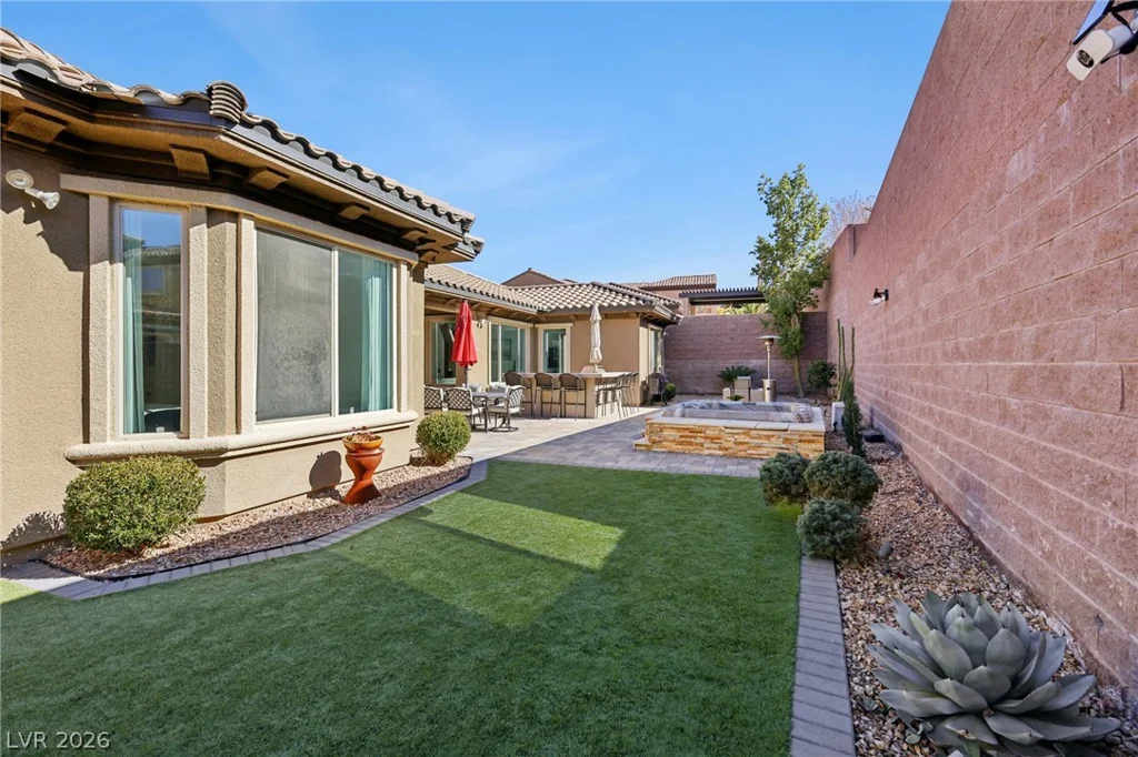 2341 Martinique, Henderson, NV 89044