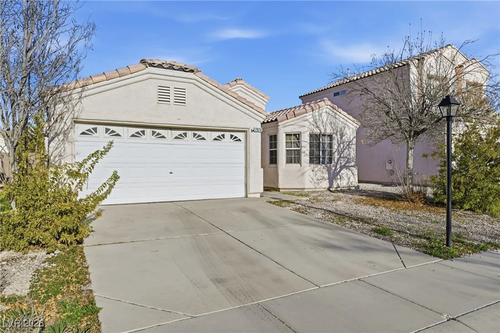 7674 Rainbow Cove, Las Vegas, NV 89131
