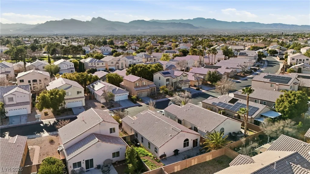 7674 Rainbow Cove, Las Vegas, NV 89131