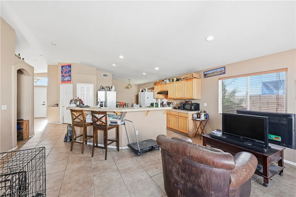 7674 Rainbow Cove, Las Vegas, NV 89131
