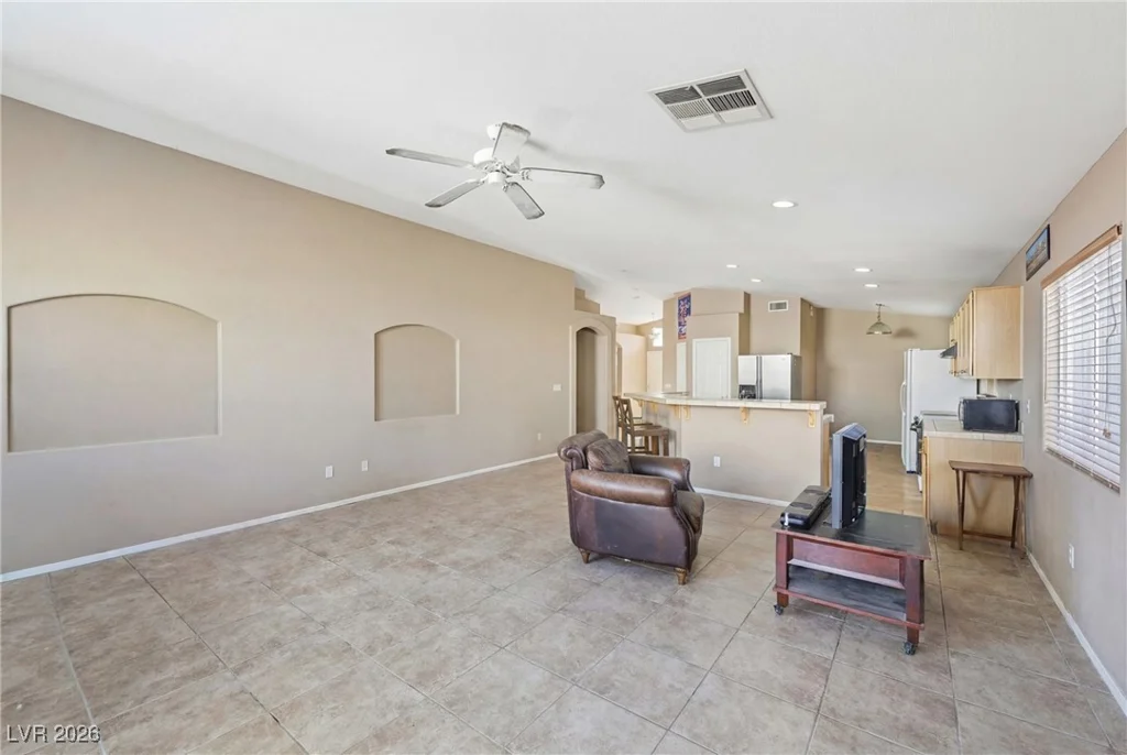 7674 Rainbow Cove, Las Vegas, NV 89131