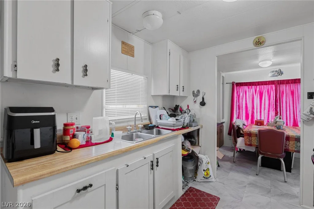 3802 Pecan, Las Vegas, NV 89115