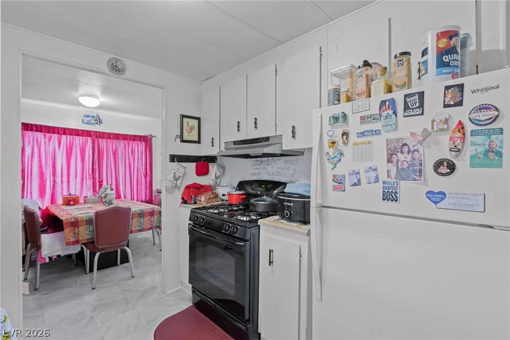 3802 Pecan, Las Vegas, NV 89115