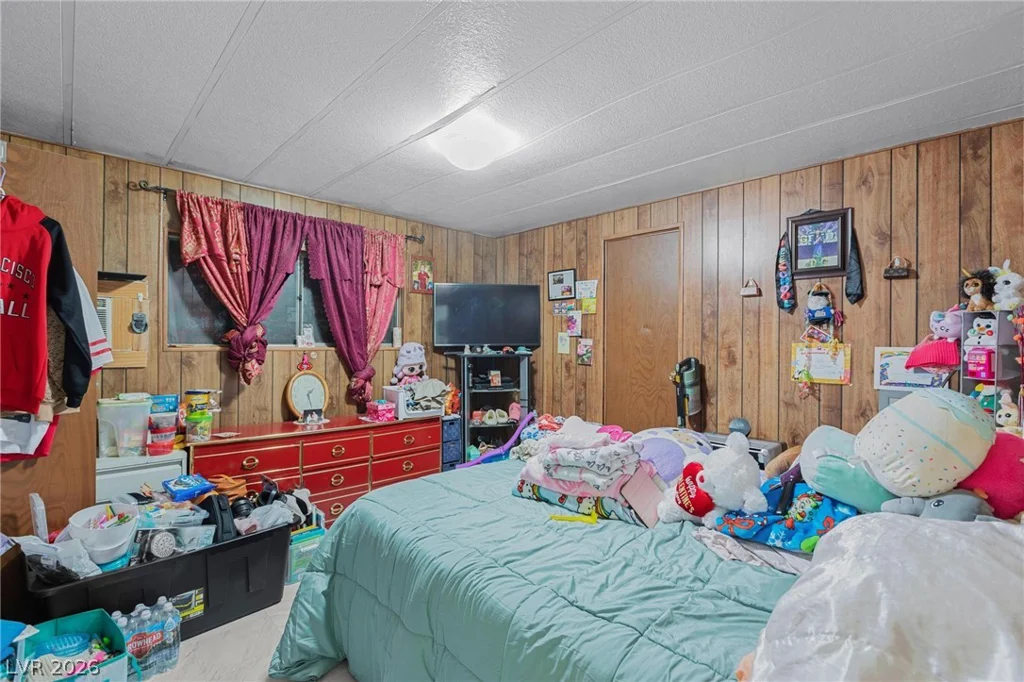 3802 Pecan, Las Vegas, NV 89115