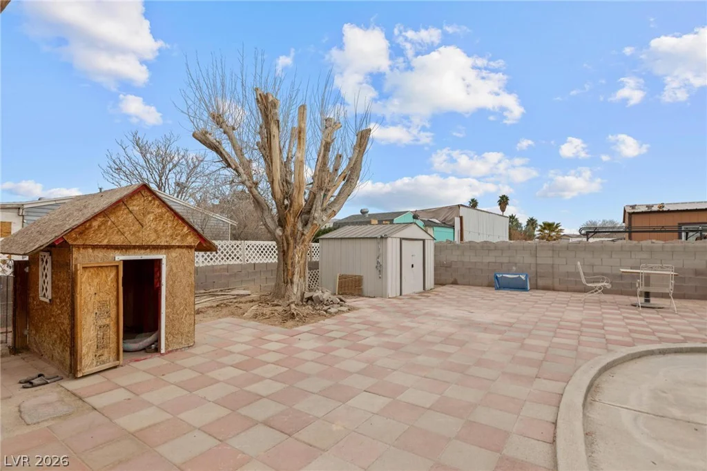 3802 Pecan, Las Vegas, NV 89115