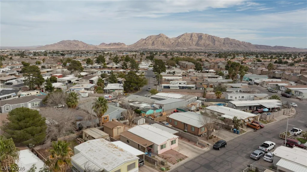 3802 Pecan, Las Vegas, NV 89115