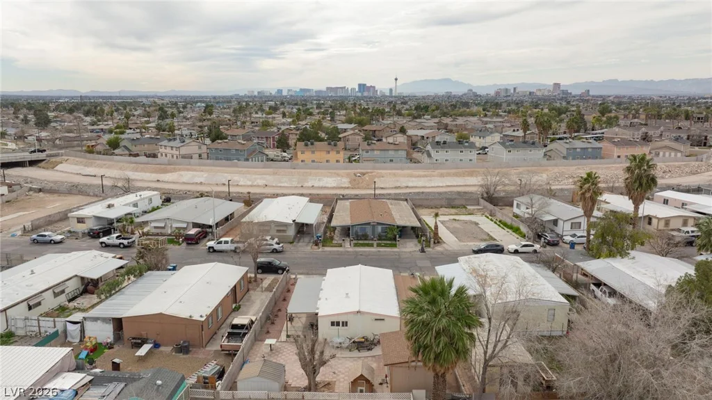 3802 Pecan, Las Vegas, NV 89115