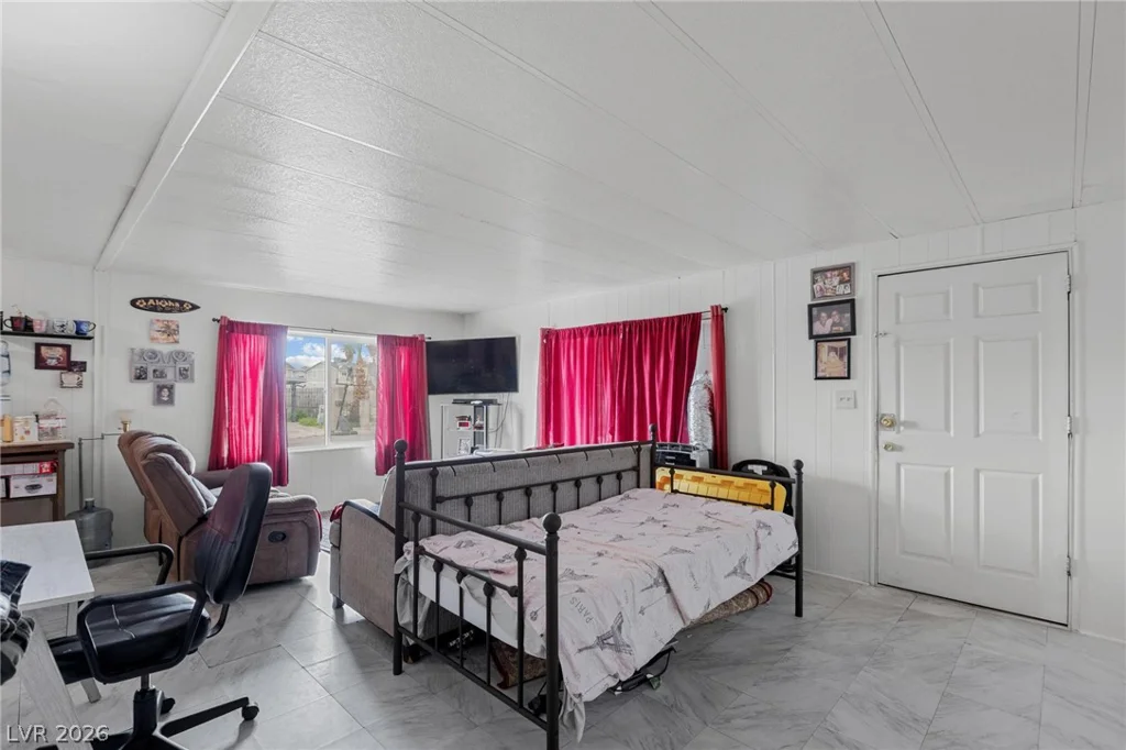 3802 Pecan, Las Vegas, NV 89115