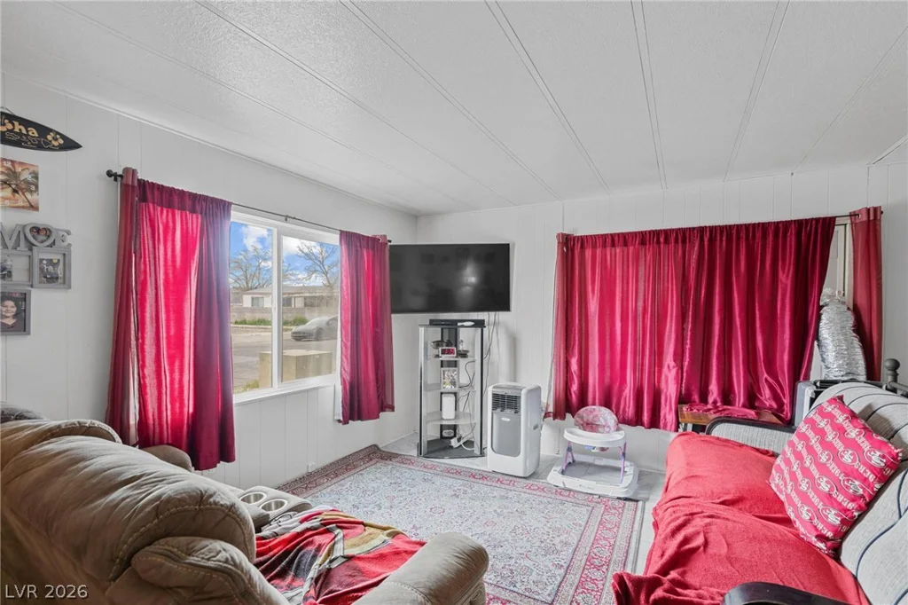 3802 Pecan, Las Vegas, NV 89115