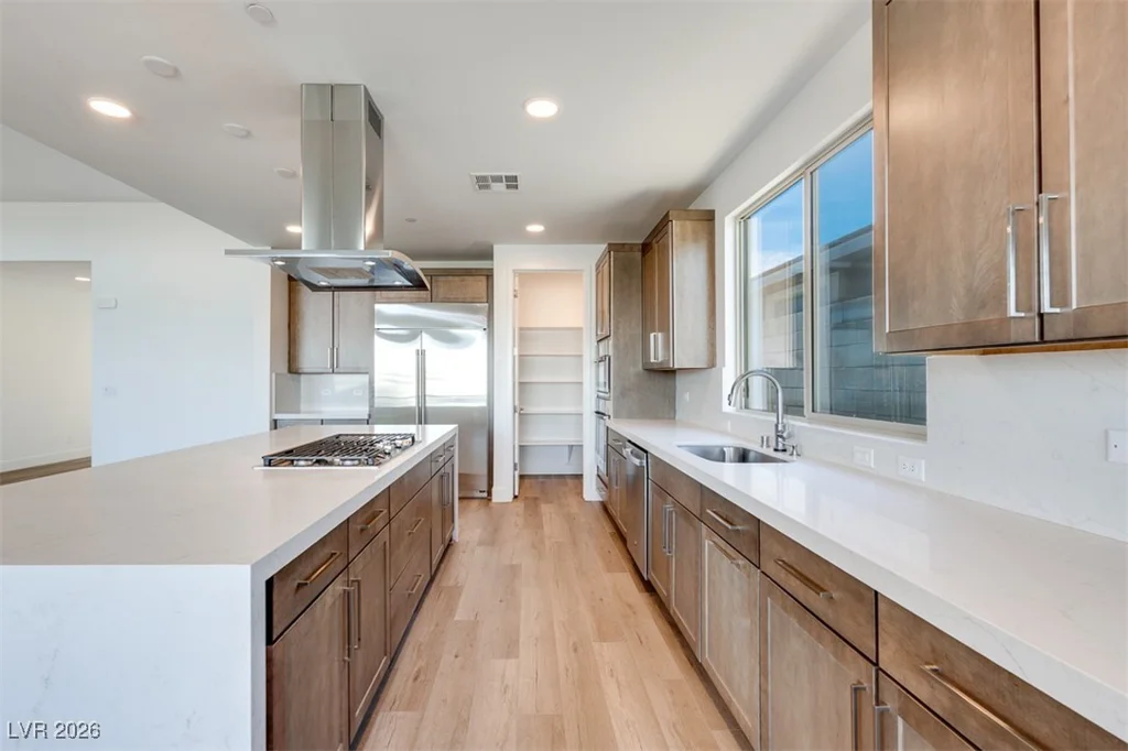 10348 Peako Hills, Las Vegas, NV 89166