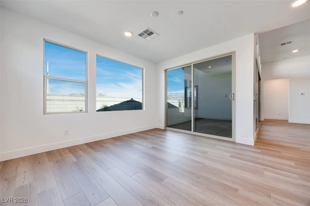 10348 Peako Hills, Las Vegas, NV 89166