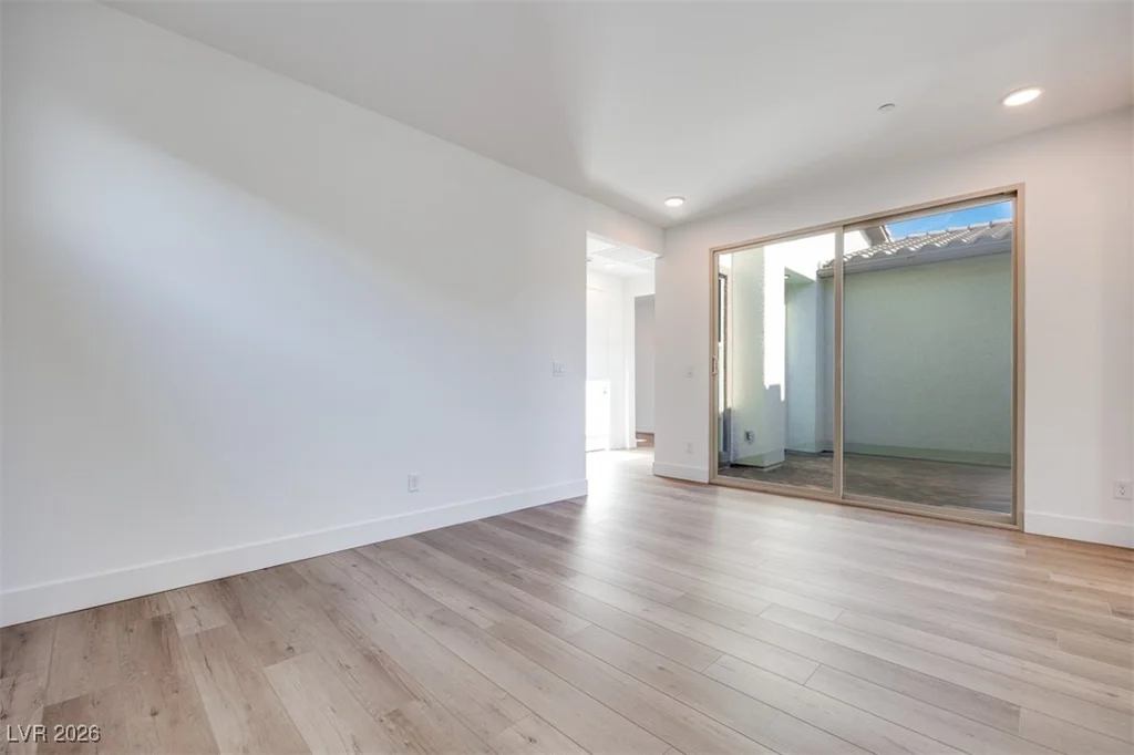 10348 Peako Hills, Las Vegas, NV 89166