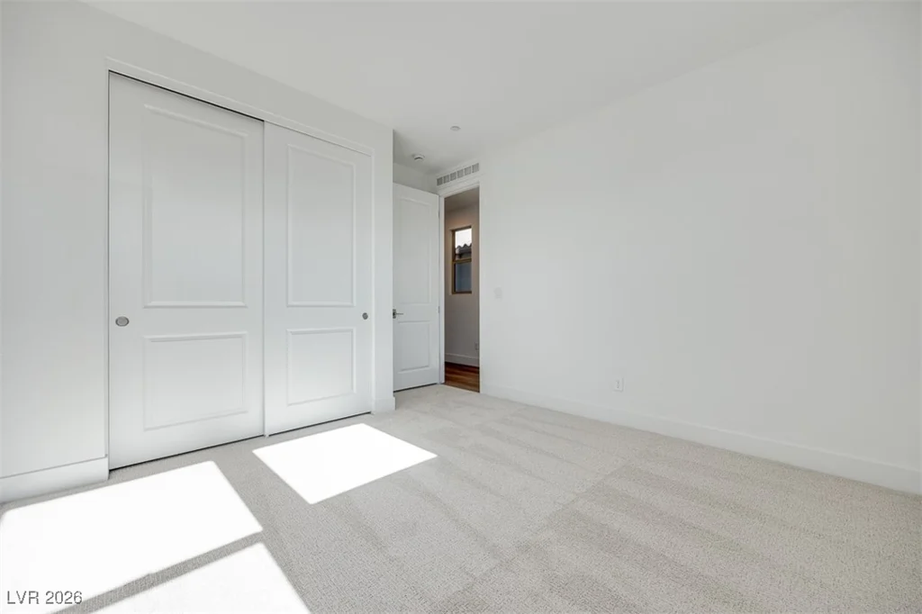10348 Peako Hills, Las Vegas, NV 89166