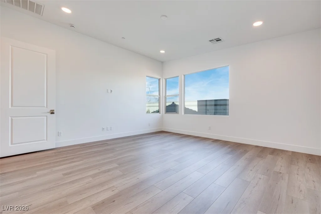 10348 Peako Hills, Las Vegas, NV 89166