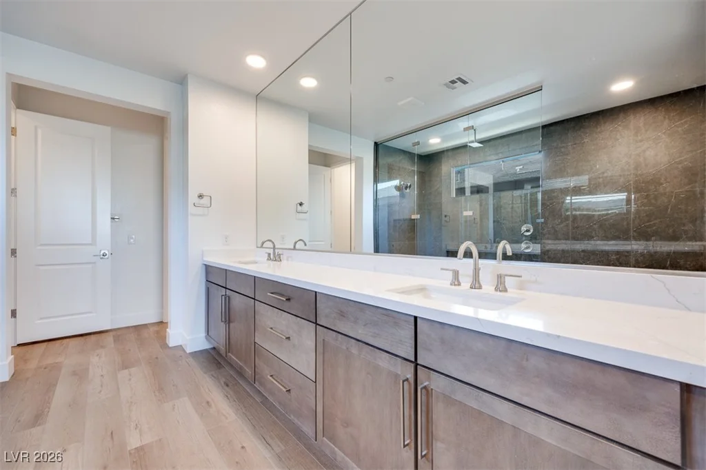 10348 Peako Hills, Las Vegas, NV 89166