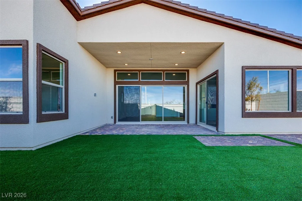 10348 Peako Hills, Las Vegas, NV 89166
