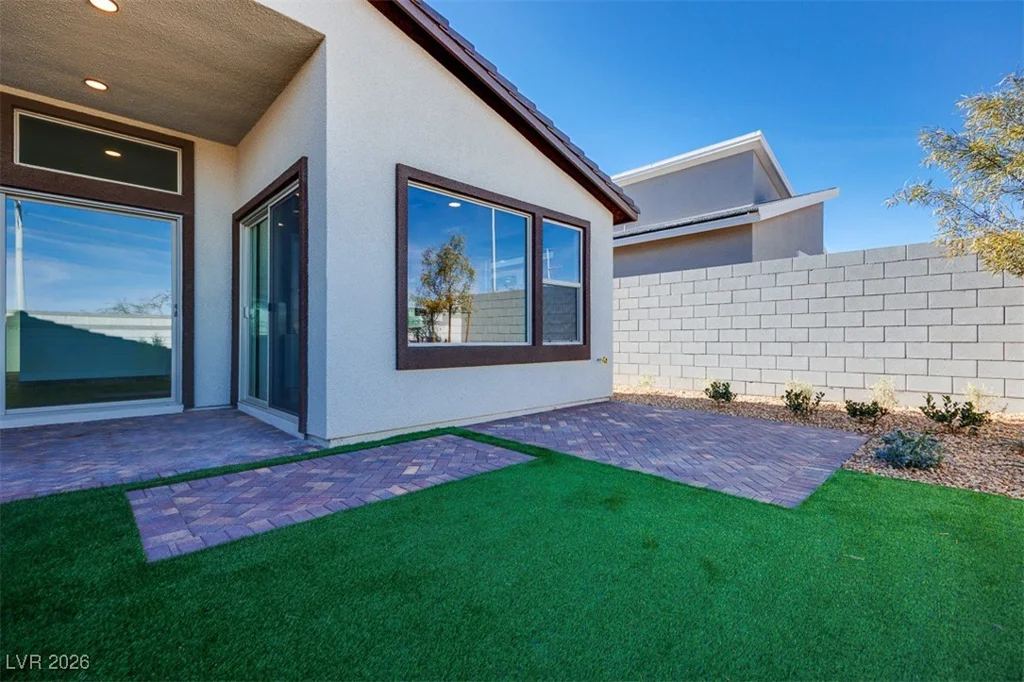10348 Peako Hills, Las Vegas, NV 89166