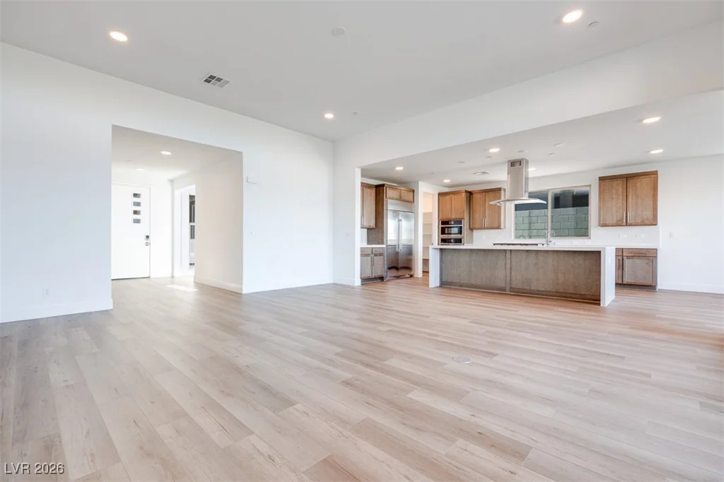 10348 Peako Hills, Las Vegas, NV 89166